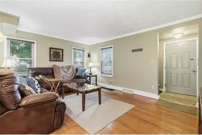 3236 Central Dr, South Park, PA 15332 - Photo 5