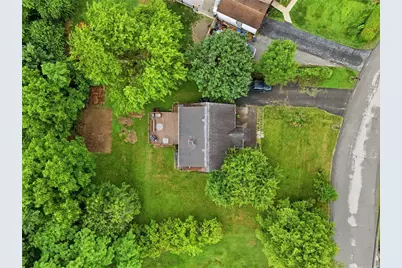 3236 Central Dr, South Park, PA 15332 - Photo 35