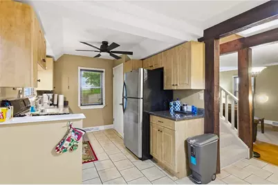 3236 Central Dr, South Park, PA 15332 - Photo 7
