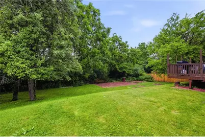 3236 Central Dr, South Park, PA 15332 - Photo 31