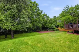 3236 Central Dr, South Park, PA 15332 - Photo 31