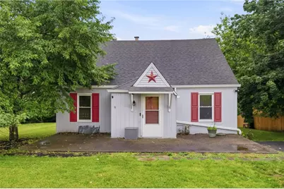 3236 Central Dr, South Park, PA 15332 - Photo 1