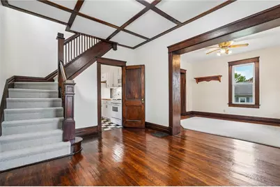 218 E Hillcrest Avenue, New Castle, PA 16105 - Photo 5