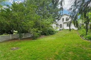 218 E Hillcrest Ave, New Castle, PA 16105 - Photo 35
