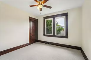 218 E Hillcrest Ave, New Castle, PA 16105 - Photo 23
