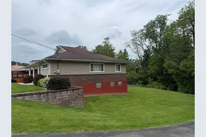 4011 Second Street, Hempfield Township, PA 15642 - Photo 3