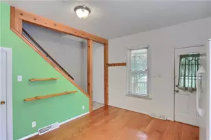 408 N Vine St, New Castle, PA 16101 - Photo 13