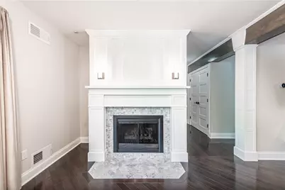 2705 Bingham Dr, Pittsburgh, PA 15241 - Photo 3