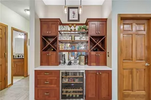 406 Settlers Village Cir, Cranberry Township, PA 16066 - Photo 17