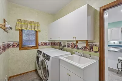 406 Settlers Village Circle, Cranberry Township, PA 16066 - Photo 27