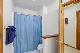 406 Settlers Village Cir, Cranberry Township, PA 16066 - Photo 33
