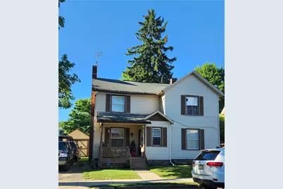 224 Clinton St, Greenville Boro, PA 16125 - Photo 1