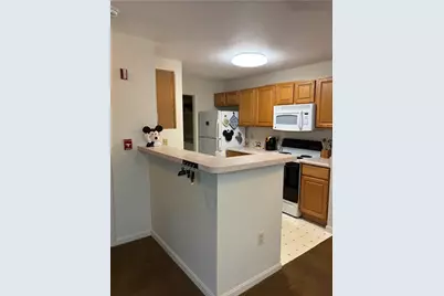 2106 Lenox Dr, Bethel Park, PA 15102 - Photo 3