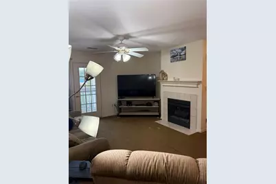 2106 Lenox Dr, Bethel Park, PA 15102 - Photo 9