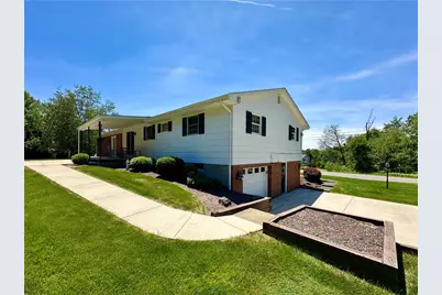 611 W Englewood Ave, Neshannock Township, PA 16105 - Photo 3