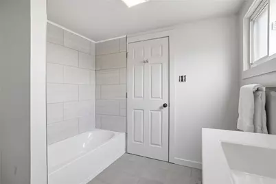 601 Cherry Aly, South Heights, PA 15081 - Photo 19