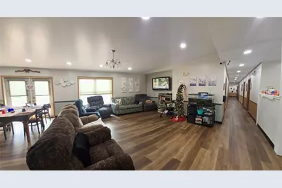 1126 Ross Ave, Manor Township, PA 16226 - Photo 5
