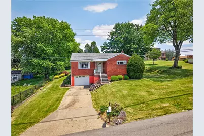 186 William St, Stowe Township, PA 15136 - Photo 3