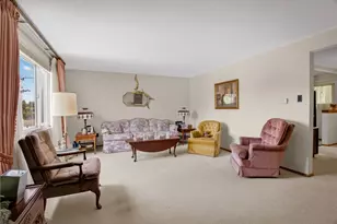 186 William St, Stowe Township, PA 15136 - Photo 5