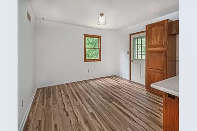 2551 Cole Road, Pittsburgh, PA 15090 - Photo 13