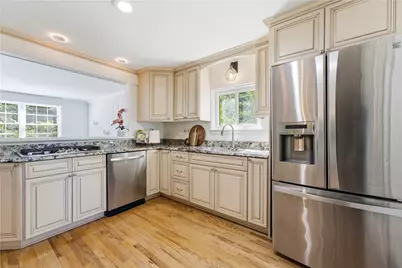 998 Jefferson Heights Rd, Pittsburgh, PA 15235 - Photo 7