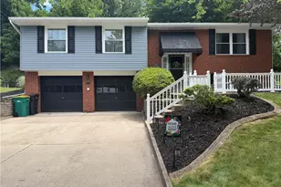 556 Sangree Rd, Ross Twp, PA 15237 - Photo 1