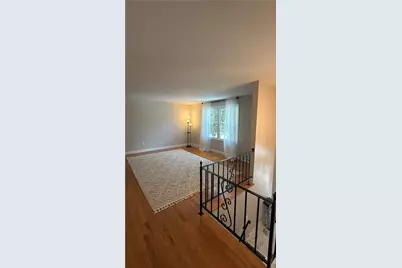 556 Sangree Rd, Ross Twp, PA 15237 - Photo 19