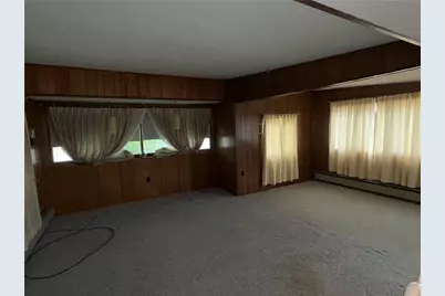343 Oak St, Latrobe, PA 15650 - Photo 7