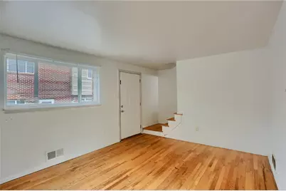 448 Brierly Ln #448, West Mifflin, PA 15122 - Photo 5