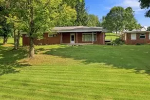 312 Flatwoods Rd, Vanderbilt, PA 15486 - Photo 1