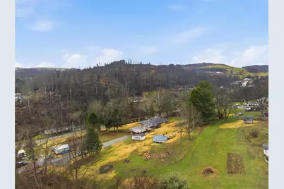 312 Flatwoods Rd, Vanderbilt, PA 15486 - Photo 49