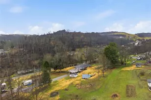 312 Flatwoods Rd, Vanderbilt, PA 15486 - Photo 49