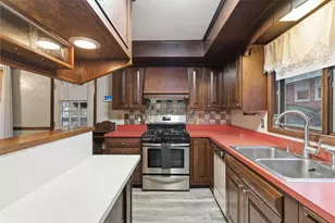312 Flatwoods Rd, Vanderbilt, PA 15486 - Photo 3