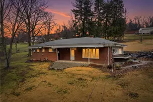 312 Flatwoods Rd, Vanderbilt, PA 15486 - Photo 1