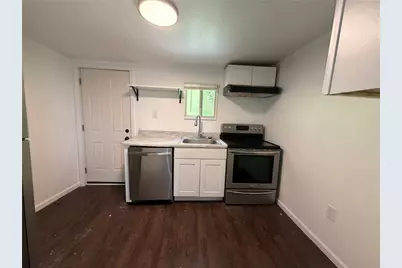 340-342 Kenney Ave, Pitcairn, PA 15140 - Photo 7