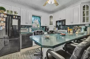 3159 Brodhead Rd, Center Township, PA 15001 - Photo 7