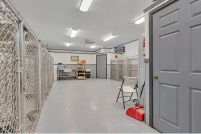 3159 Brodhead Rd, Center Township, PA 15001 - Photo 21