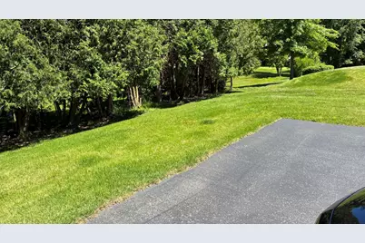 419 Parkridge Drive, Bethel Park, PA 15102 - Photo 3