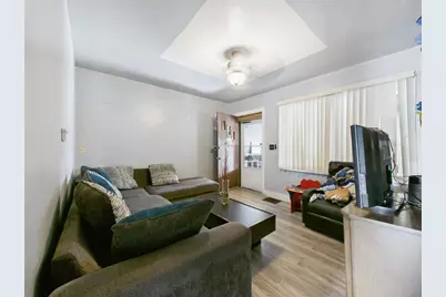 613 Paulson Ave, Pittsburgh, PA 15206 - Photo 7