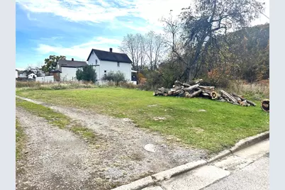 112 17th Street, Jeannette, PA 15644 - Photo 5