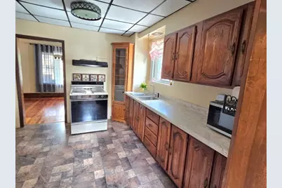 204 Boyles Ave, New Castle, PA 16101 - Photo 9