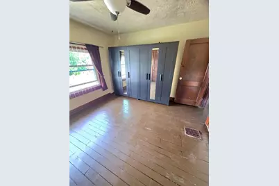 204 Boyles Ave, New Castle, PA 16101 - Photo 17