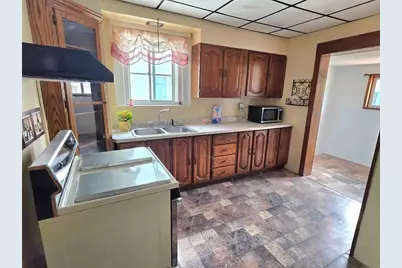 204 Boyles Ave, New Castle, PA 16101 - Photo 9