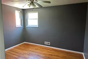 116 Knox St, Scott Township, PA 15017 - Photo 5