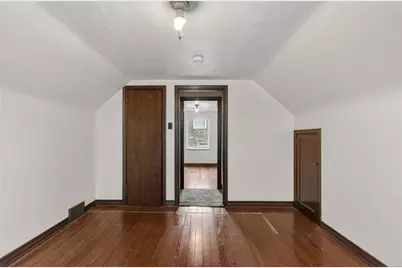 212 E Muntz, Butler, PA 16001 - Photo 29