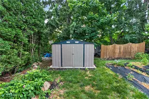 212 E Muntz, Butler, PA 16001 - Photo 39