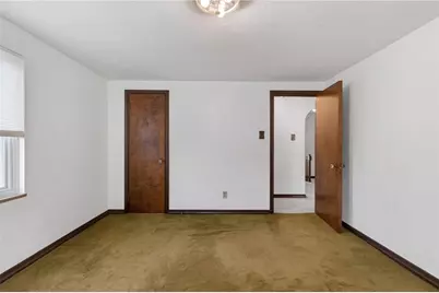 212 E Muntz, Butler, PA 16001 - Photo 21