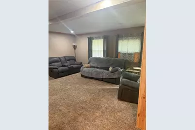 809 E Pine St, Grove City Boro, PA 16127 - Photo 11