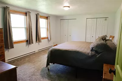 809 E Pine St, Grove City Boro, PA 16127 - Photo 13