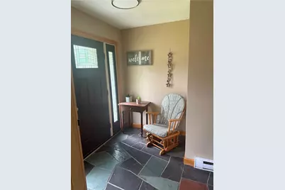 809 E Pine St, Grove City Boro, PA 16127 - Photo 3